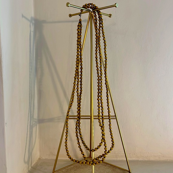 31 Bits Tri-strand Necklace in Chartreuse Green - Picture 3 of 3